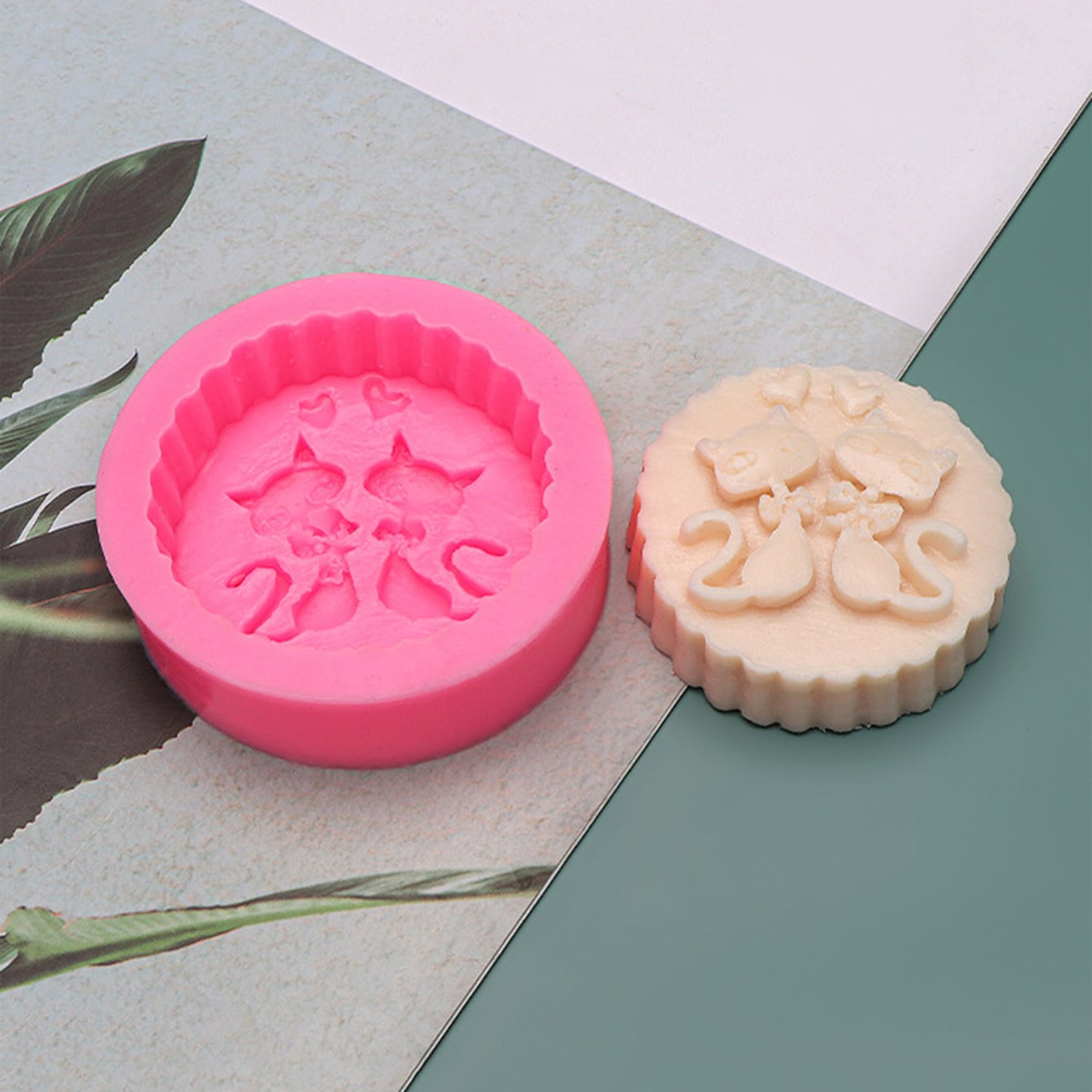1-Piece Silicone Cat Soap Mold - огляд і ціна Candle Supplies Tins